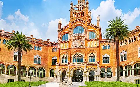 480300-hospital-sant-pau-eingang